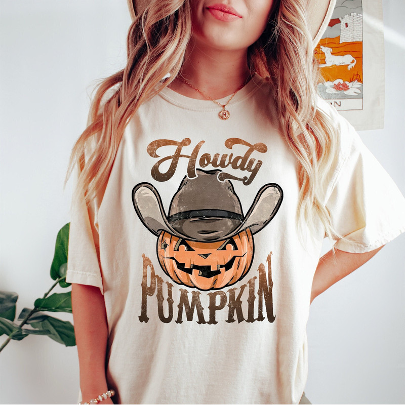 Howdy Pumpkin Western Shirt, Howdy Cowboy Sweatshirt, Western Halloween Shirt, Country Pumpkin Shirt, Halloween Pumpkin Shirt, Pumpkin Gift.jpg