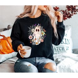 retro floral ghost sweatshirt, spooky season sweatshirt, trick or treat, women halloween sweater, halloween costume, cut