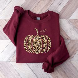 leopard pumpkin sweatshirt,cheetah pumpkin sweatshirt,thanksgiving shirt,thankful shirt