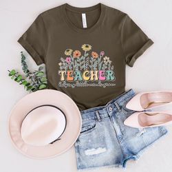 teacher helping little minds grow shirt , teacher appreciation shirt, retro teacher tee shirt, , teacher appreciation gi