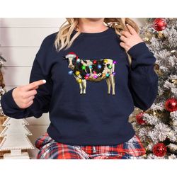 christmas sweatshirt,cute cow christmas sweatshirt,2022 merry christmas,merry christmoos,2022 happy new year,christmas g