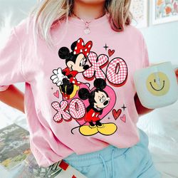 vintage mickey and minnie xoxo sweatshirt, disney valentines day sweatshirt, disney valentine's day shirt, mickey minnie