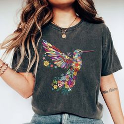 floral hummingbird sweatshirt ,animal lover tee, bird sweatshirt, trendy tee, gift for her, bird lover t-shirt