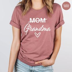 grandma vneck shirt, grandma gift, baby announcement t shirt, pregnancy announcement shirt, promoted to grandma tshirt,