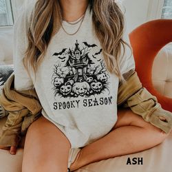 retro halloween shirt. spooky season shirt, vintage halloween tee, haunted house shirt, pumpkin shirt, halloween gift