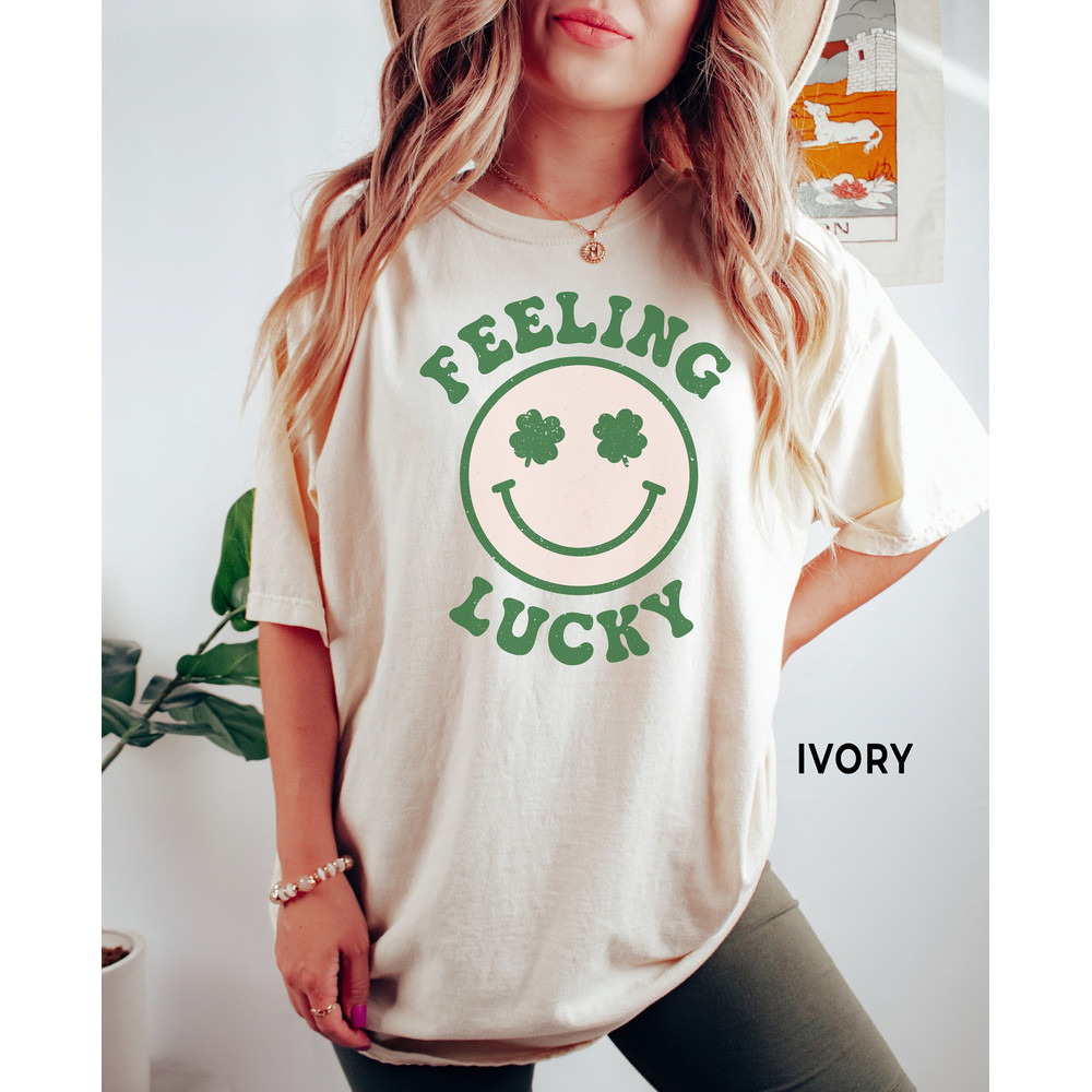 St Patricks Day Shirt, Comfort ColorsĀ®, Feeling Lucky TShirt, Retro Lucky Clover Tee, Spring Shirts for Women.jpg