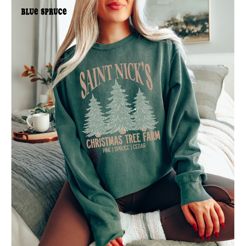 Comfort ColorsĀ® Christmas Tree Sweatshirt for Women, Oversized Christmas Tree Farm Hoodie, Vintage Style Christmas Sweater, Holiday Crewneck.jpg
