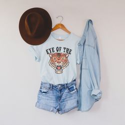 eye of the tiger t shirt, womens graphic tiger tee, vintage animal tee shirt for women, casual fashion for her