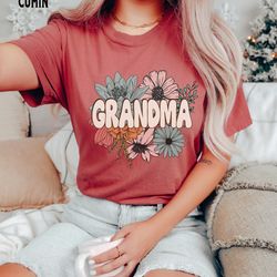 grandma shirt, comfort colorsr, floral grandma tshirt, flower graphic tee, grandma gift, pregnancy announcement tee, mot