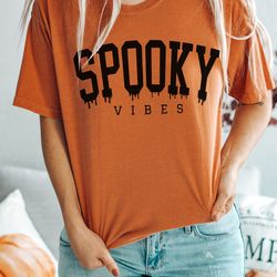 halloween comfort colorsr shirt, spooky vibes shirt, vintage halloween tee, retro fall shirt, ghost shirt, spooky season