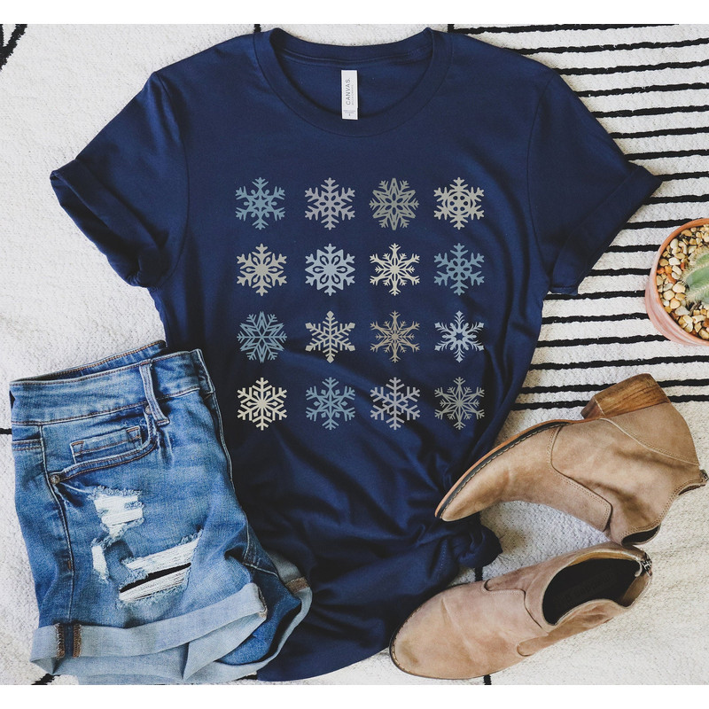 Christmas Shirts for Women, Christmas Tee, Snowflake Shirt, Snowflake Tee, Womens Winter Shirt, Apres Ski Shirt, Cute Holiday Tee.jpg