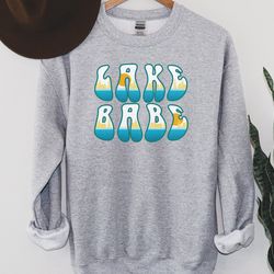 womens lake retro graphic sweatshirt, lake life sweatshirt, water ski, wake surf, boating sweatshirt for her, spring sum