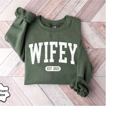 personalized wifey sweatshirt, bride sweatshirt, gift for bride, cute wifey sweatshirt, future mrs, wife sweatshirt, eng