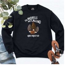 funny mushroom shirt, botanical shirt, cottagecore shirt, goblincore sweatshirt, mycology aesthetic shirt, morels morche