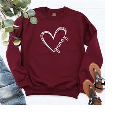 grammy heart sweatshirt, grammy hoodie, new grammy sweatshirt, birthday grandma gift sweatshirt, new grandma, gramma shi