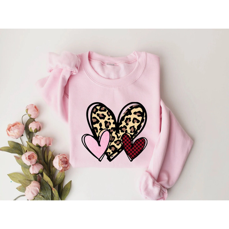 Valentine's Day Heart Sweatshirt, Leopard Love Heart Shirt,Valentines Day Shirts For Woman, Valentines Day Gift, Happy Valentine's Day Shirt.jpg