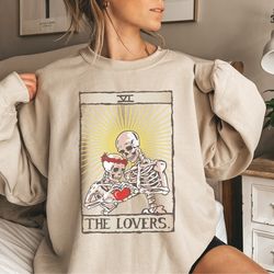 valentines day sweatshirt for women or men, the lovers skeleton tarot card sweatshirt, womens valentine day sweatshirt,
