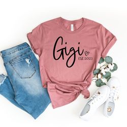gigi shirt, grandma gift,gigi established shirt, grandma shirt, pregnancy announcement grandparents, nana shirt,gigi shi