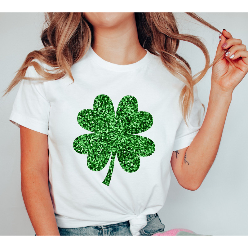 Shamrock Shirt, St. Patricks Day Shirt, Shamrock Lucky Lips, Four Leaf Clover, Shamrock, Lucky Shirt, Irish Shirt.jpg