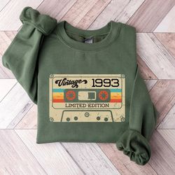 30th birthday gifts shirt, vintage 1993 birthday shirts, 30th birthday gifts for men, 30th birthday gifts for women,clas