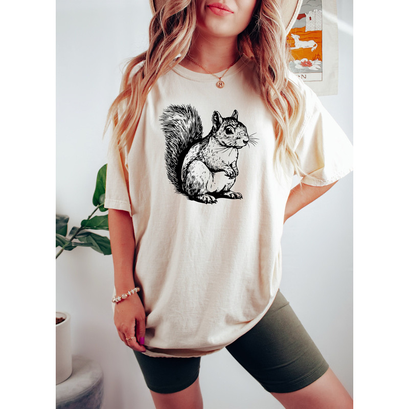 Squirrel Shirt, Floral Squirrel Shirt, Animal Lover Shirt, Squirrel Lover Gift, Flower Squirrel Tee, Fall Shirt, Nature Lover Shirt.jpg