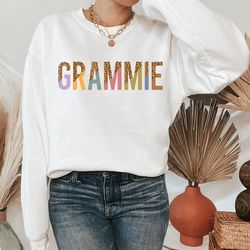grammie sweatshirt and hoodie for grandma, grammie grandma sweatshirt, grammie gift for mother's day, grandma gifts swea