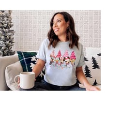 disney friends christmas shirt, mickey and friends christmas shirt, minnie christmas shirt, epcot christmas, disneyland