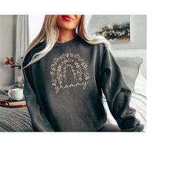 grammy sweatshirt grammy sweater new grammy gifts wildflower grammy crewneck pregnancy announcement promoted to grammy c