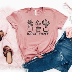 looking sharp shirt, hedgehog shirt, vegan shirt, animal lover shirt, vegan powered by plants, vegetarian tee, hipster a