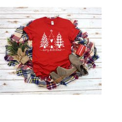 merry christmas trees t-shirt, christmas women t-shirts, christmas holiday matching t-shirts, christmas trees women gift