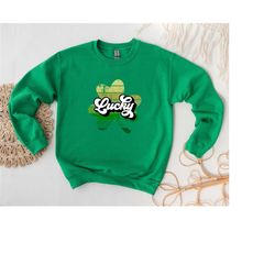 lucky leaf st. patrick hoodie, st. patrick sweatshirt, irish crewneck, saint patricks day hoodie, four leaf clover, gift