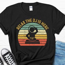 husband dj men's gifts, music lover dad t-shirt, grandpa music shirt from wife, turntable gift for men, funny father's d