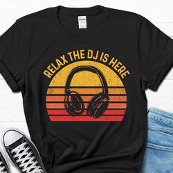 music lover grandpa shirt, turntable men's gift from wife, dj dad t-shirt for him, husband music tee for men, funny fath