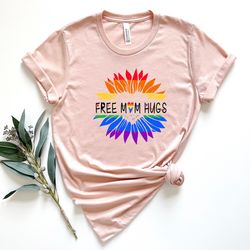free mom hugs shirt, pride mom shirt, pride shirt, lgbtq shirt, pride flower shirt, gay shirt, lesbian shirt, proud mom