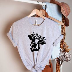 cute cow shirt, highland cow t-shirt, cow shirt for mom, cow gifts for her, heifer shirt, farm t-shirt, ranch tee, farme
