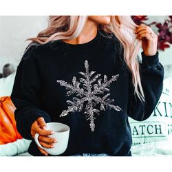 snowflake sweatshirt, cute christmas shirt, christmas sweatshirt, women holiday shirt, snowflake shirt, snow sweatshirt,