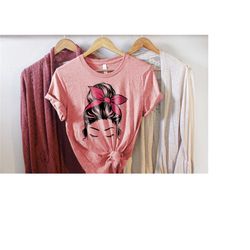 pink messy bun hair shirt, mom life hashtag shirt, headband mom life shirt, mother gift, messy bun pink line shirt, thin