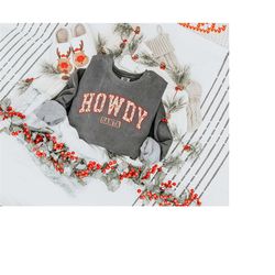 comfort colors western christmas sweatshirt, howdy santa crewneck sweatshirt, country christmas sweatshirt, cowboy santa