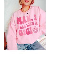 gigi sweatshirt, grandma sweatshirt, grandma gift for her, gigi gifts, gigi shirt, pregnancy reveal gift for gigi, gift