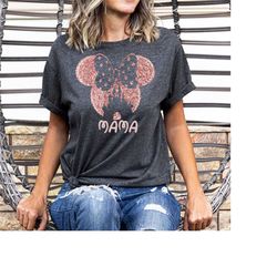 i'm not a regular mom i'm a disney mom shirt,disney mom tee,minnie mama shirt,mother's day gift,funny mom shirt,gift for