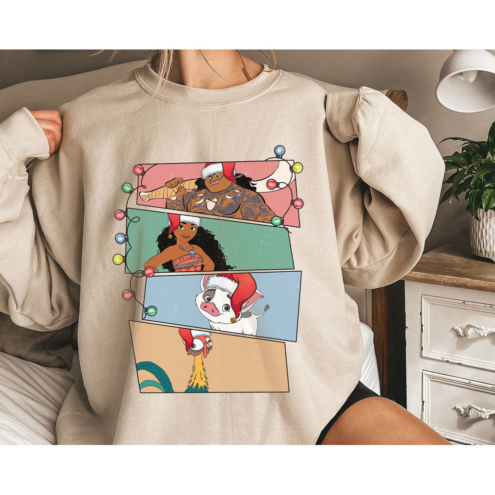 Moana Santa Hat Vintage Xmas Light Merry Christmas Shirt Family Matching Walt Disney World Shirt Gift Ideas Men Women.jpg