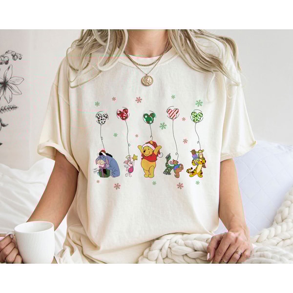 Winnie The Pooh With Mickey Ear Balloons A Very Merry Christmas Shirt Family Matching Walt Disney World Shirt Gift Ideas Men Women.jpg