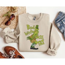 bad bitch ass fa tgrinch funny sweatshirt, crewneck sweatshirt, grinchmas sweatshirts, grinch hoodie sweater, unisex chr