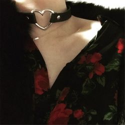 Leather Necklace Women Heart-shaped Collar Adjustable PU Choker Punk Style Neck Jewelry