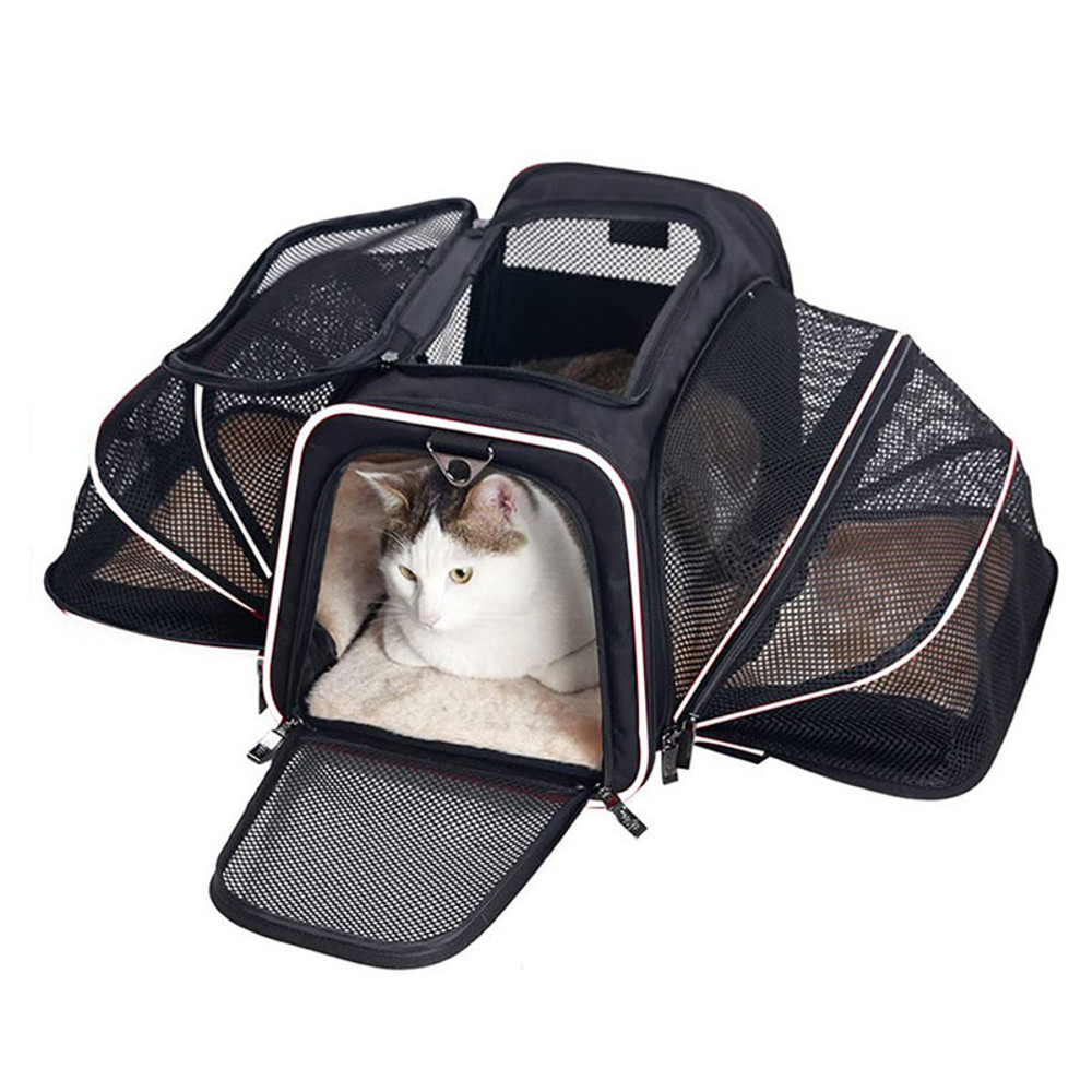 Portable Pet Carriers Backpack Breathable Foldable Cat  Dog Carrier Bag For Outgoing Travel 0