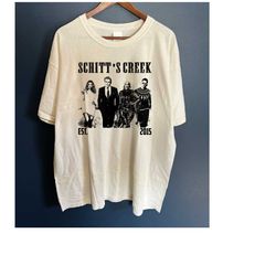 schitts creek movie shirt, schitts creek movie, trendy sweatshirt, schitts creek t-shirt, schitts creek sweatshirt, movi