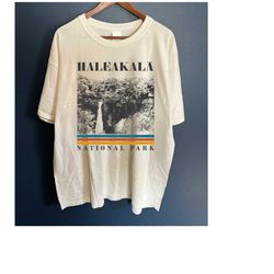 haleakal national park travel shirt, haleakal national park t-shirt, hawaii travel t-shirt, hawaii national park tee, tr