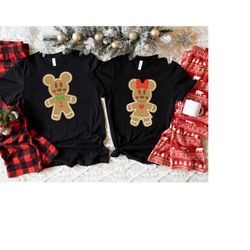 christmas gingerbread couple shirts,christmas disneyworld shirt,matching disney couples sweaters,minnie mickey disney ea