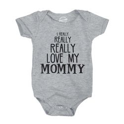 love mom romper, funny baby clothes, baby creeper,