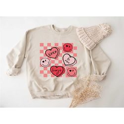 valentines day sweatshirt, checkered valentine's sweatshirt, womens valentines